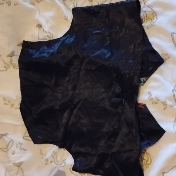 Native American Tradition vest by Allen Wah - Picture 7 of 8